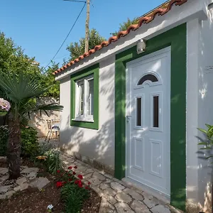 Mito And Guest house